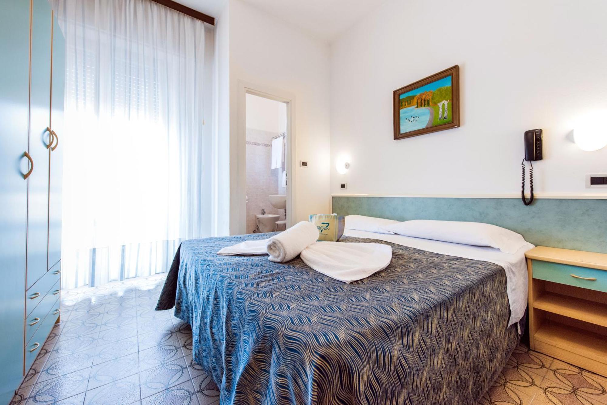 Hotel Seven Rimini Camera foto